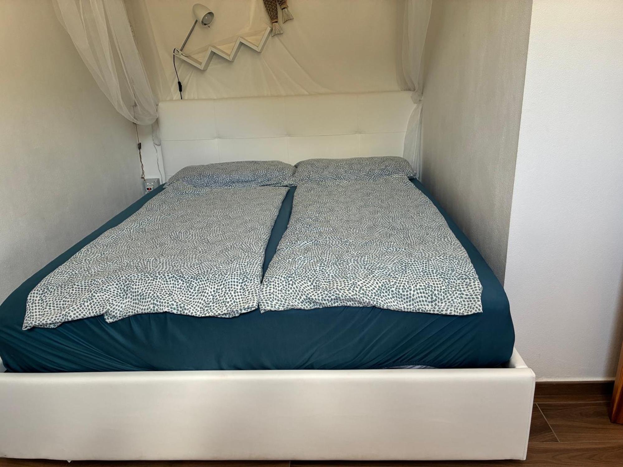 Mare Apartment Валедория Екстериор снимка
